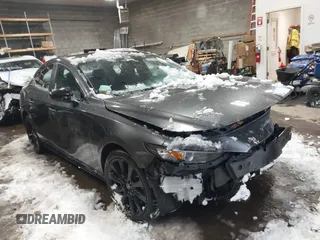 2025 Mazda 3 S Select Sport with VIN JM1BPABMXS1761383, listed as a IAAI auction lot 41398264 with 9,549 mi miles and . Bid and sale history available at DreamBid. Image 1.