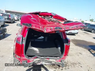 2017 Toyota RAV4 LE z VIN JTMZFREV8HJ118589, wystawiony jako IAAI lot #41975906 z przebiegiem 77 934 mil mil oraz . Historia ofert i sprzedaży dostępna na DreamBid. Obrazek 6.