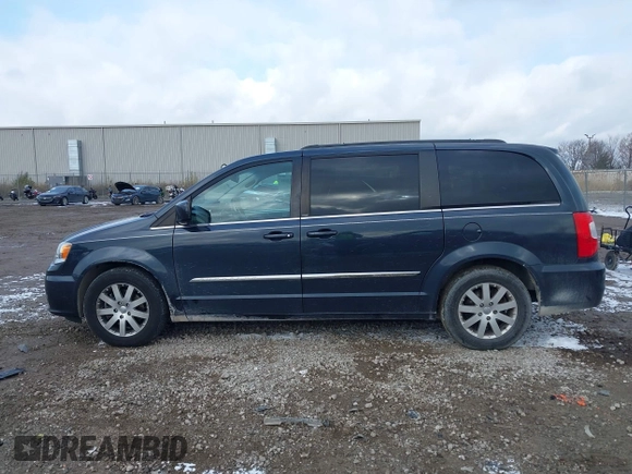 2013 Chrysler Town & Country Touring with VIN 2C4RC1BGXDR613852, listed as a IAAI auction lot 40973841 with 150,234 mi miles. Bid and sale history available at carsss.com. Image 14.