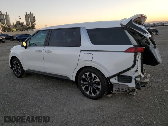 2024 Kia Carnival EX with VIN KNDNC5H32R6434262, listed as a Copart auction lot 84494394 with 4,373 mi miles and Salvage Title. Bid and sale history available at carsss.com. Image 2.