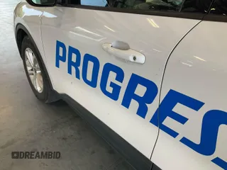 2020 Ford Escape SE z VIN 1FMCU0G62LUB45075, wystawiony jako IAAI lot #42743374 z przebiegiem 84 675 mil mil oraz . Historia ofert i sprzedaży dostępna na DreamBid. Obrazek 12.