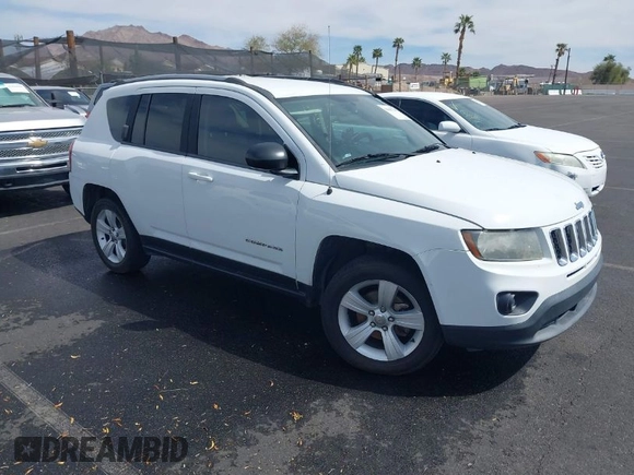 2016 Jeep Compass 75th Anniversary with VIN 1C4NJCBB5GD506655, listed as a IAAI auction lot 41847305 with 176,338 mi miles. Bid and sale history available at carsss.com. Image 1.