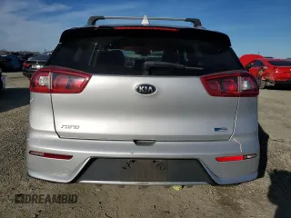 2019 Kia Niro EX with VIN KNDCC3LC2K5297922, listed as a Copart auction lot 87704305 with 103,435 mi miles and Salvage Title. Bid and sale history available at carsss.com. Image 6.