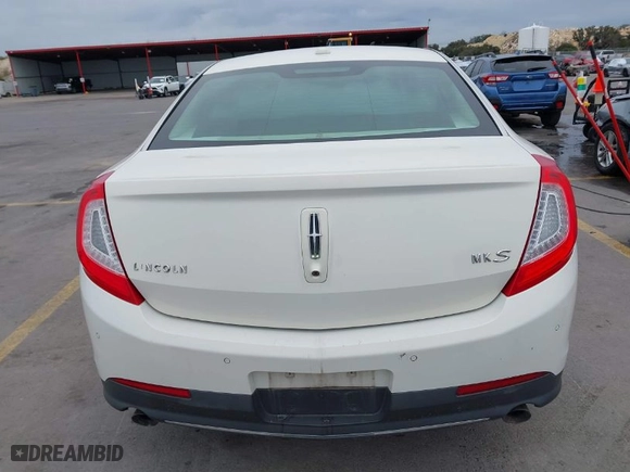 2013 Lincoln MKS with VIN 1LNHL9DK5DG612908, listed as a IAAI auction lot 41373512 with 238003 miles. Bid and sale history available at carsss.com. Image 16.