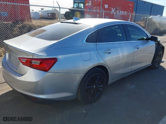 2017 Chevrolet Malibu LT with VIN 1G1ZE5ST2HF188857, listed as a IAAI auction lot 41653876 with 137,656 mi miles. Bid and sale history available at carsss.com. Image 4.