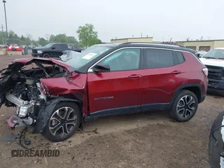 2022 Jeep Compass Limited с VIN 3C4NJDCB9NT180208, выставлен на аукционе IAAI как лот 42369421 с пробегом 51 369 миль миль и . История ставок и продаж доступна на DreamBid. Изображение 13.