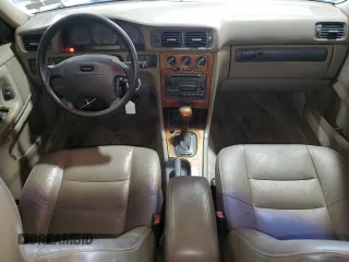 1998 Volvo S70 z VIN YV1LS567XW3526288, wystawiony jako Copart lot #72746124 z przebiegiem 177 510 mil mil oraz Szkody całkowita. Historia ofert i sprzedaży dostępna na DreamBid. Obrazek 8.
