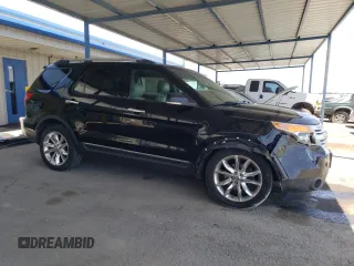 2011 Ford Explorer XLT z VIN 1FMHK8D8XBGA94230, wystawiony jako Copart lot #59991785 z przebiegiem 175 487 mil mil oraz Szkoda całkowita • Salvage title. Historia ofert i sprzedaży dostępna na DreamBid. Obrazek 4.