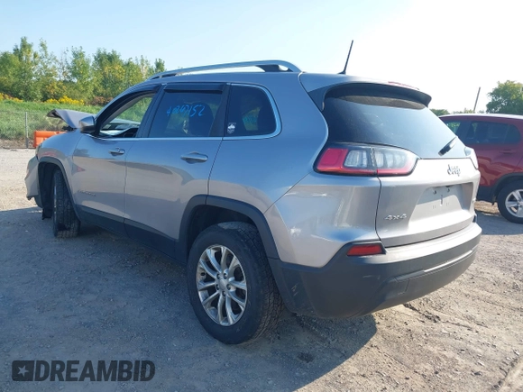 2019 Jeep Cherokee Latitude with VIN 1C4PJMCB5KD107122, listed as a IAAI auction lot 40267152 with 113,822 mi miles. Bid and sale history available at carsss.com. Image 3.