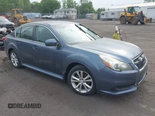 2013 Subaru Legacy Premium z VIN 4S3BMBC60D3038342, wystawiony jako IAAI lot #42413581 z przebiegiem 135 702 mil mil oraz . Historia ofert i sprzedaży dostępna na DreamBid. Obrazek 1.