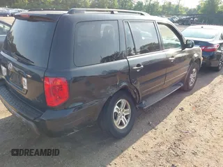 2003 Honda Pilot EX z VIN 2HKYF18763H605799, wystawiony jako IAAI lot #42478003 z przebiegiem 216 563 mil mil oraz . Historia ofert i sprzedaży dostępna na DreamBid. Obrazek 4.