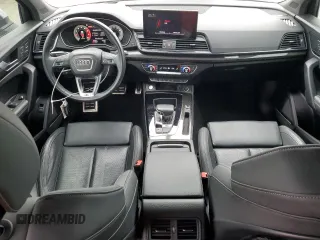 2021 Audi SQ5 Prestige with VIN WA1C4AFY1M2045697, listed as a Copart auction lot 85689034 with 30,980 mi miles and Salvage Title. Bid and sale history available at DreamBid. Image 8.