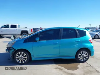 2013 Honda Fit Sport with VIN JHMGE8H56DC034820, listed as a IAAI auction lot 41737797 with 157,846 mi miles. Bid and sale history available at carsss.com. Image 15.