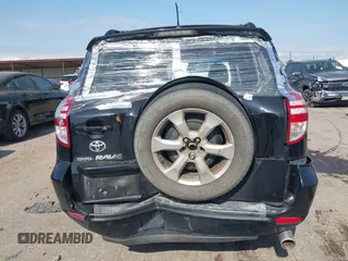2010 Toyota RAV4 Limited с VIN 2T3YK4DV5AW004844, выставлен на аукционе IAAI как лот 42046794 с пробегом 298 807 миль миль и . История ставок и продаж доступна на DreamBid. Изображение 16.