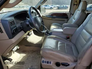 2005 Ford Excursion Limited with VIN 1FMNU43S25EB45643, listed as a Copart auction lot 44192835 with 153,622 mi miles and Salvage title. Bid and sale history available at DreamBid. Image 7.