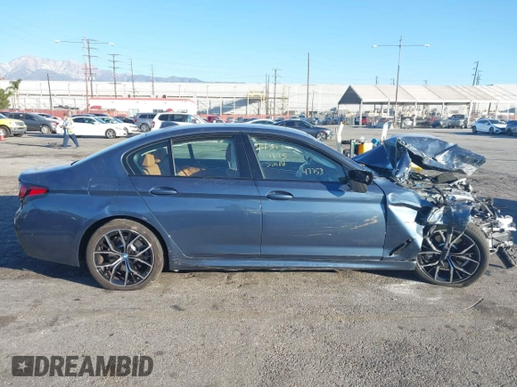 2023 BMW 5 Series 530e z VIN WBA13AG02PCM95685, wystawiony jako IAAI lot #41403195 z przebiegiem Nie podano mil oraz . Historia ofert i sprzedaży dostępna na DreamBid. Obrazek 13.