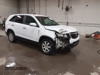 2011 Kia Sorento LX with VIN 5XYKTCA14BG007524, listed as a IAAI auction lot 41251094 with 150,053 mi miles. Bid and sale history available at carsss.com. Image 1.