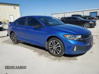 2024 Volkswagen Jetta Sport with VIN 3VWBM7BU2RM008260, listed as a Copart auction lot 49097225 with 4,820 mi miles and Clean title. Bid and sale history available at DreamBid. Image 4.