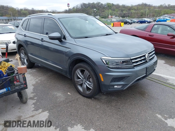 2019 Volkswagen Tiguan SEL Premium with VIN 3VV4B7AX9KM095580, listed as a IAAI auction lot 41915639 with 67,440 mi miles and . Bid and sale history available at DreamBid. Image 1.
