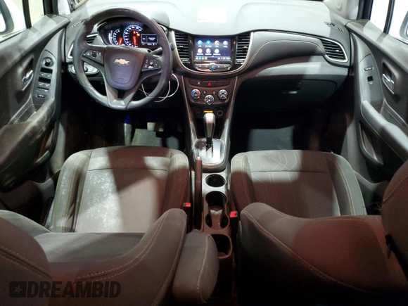 2018 Chevrolet Trax LT with VIN 3GNCJPSB3JL147927, listed as a Copart auction lot 49467295 with 82,192 mi miles and Clean Title. Bid and sale history available at carsss.com. Image 8.