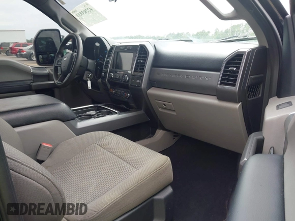 2019 Ford F-250 XL with VIN 1FT7W2B60KEG82555, listed as a IAAI auction lot 42203933 with 163,407 mi miles and . Bid and sale history available at DreamBid. Image 5.