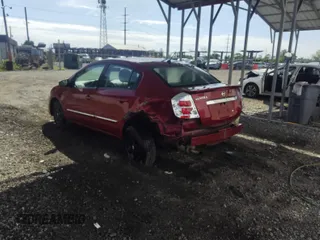 2012 Nissan Sentra 2.0 z VIN 3N1AB6AP9CL713129, wystawiony jako IAAI lot #42309760 z przebiegiem 143 699 mil mil oraz . Historia ofert i sprzedaży dostępna na DreamBid. Obrazek 3.