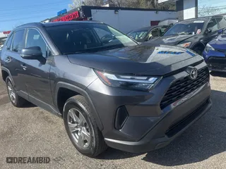 2024 Toyota RAV4 XLE with VIN 2T3W1RFV0RC273934, listed as a Copart auction lot 51681975 with 19,537 mi miles and Clean Title. Bid and sale history available at carsss.com. Image 1.