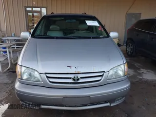 2002 Toyota Sienna LE with VIN 4T3ZF13C72U422993, listed as a IAAI auction lot 41552421 with 260,014 mi miles. Bid and sale history available at carsss.com. Image 6.