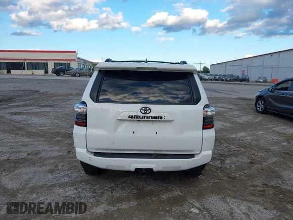 2022 Toyota 4Runner SR5 Premium with VIN JTENU5JR9N6042526, listed as a IAAI auction lot 40919872 with 37,404 mi miles and . Bid and sale history available at DreamBid. Image 17.