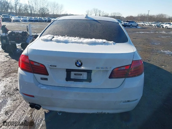 2016 BMW 5 Series 528i xDrive with VIN WBA5A7C56GG144282, listed as a IAAI auction lot 41188507 with 76,036 mi miles. Bid and sale history available at carsss.com. Image 16.
