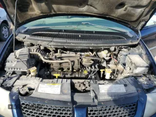 2002 Dodge Caravan with VIN 1B4GP25R42B592214, listed as a Copart auction lot 43773885 with 166,052 mi miles and Salvage title. Bid and sale history available at DreamBid. Image 12.