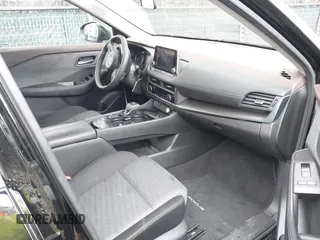 2023 Nissan Rogue SV z VIN JN8BT3BA2PW002884, wystawiony jako IAAI lot #41963571 z przebiegiem 21 488 mil mil oraz . Historia ofert i sprzedaży dostępna na DreamBid. Obrazek 5.