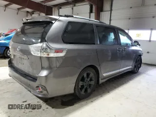 2011 Toyota Sienna SE with VIN 5TDXK3DCXBS159705, listed as a Copart auction lot 52173115 with 134,100 mi miles and Salvage Title. Bid and sale history available at carsss.com. Image 3.
