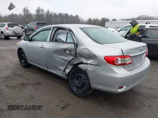 2013 Toyota Corolla L with VIN 2T1BU4EE1DC113900, listed as a IAAI auction lot 41803740 with 75,141 mi miles and . Bid and sale history available at DreamBid. Image 3.