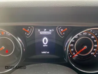 2023 Jeep Gladiator Sport S с VIN 1C6HJTAG6PL560425, выставлен на аукционе Copart как лот 67550135 с пробегом 16 967 миль миль и Чистый • Clean title. История ставок и продаж доступна на DreamBid. Изображение 8.