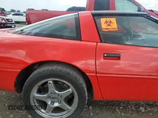 1996 Chevrolet Corvette with VIN 1G1YY22P6T5110052, listed as a Copart auction lot 64186044 with 0 mi miles and Salvage Title. Bid and sale history available at carsss.com. Image 10.