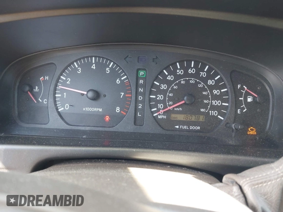 2000 Toyota Sienna LE with VIN 4T3ZF13C9YU201789, listed as a IAAI auction lot 42641248 with 180,781 mi miles and . Bid and sale history available at DreamBid. Image 7.