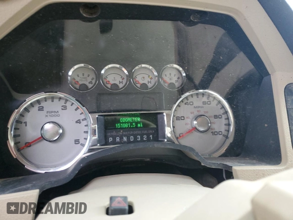 2008 Ford F-350 XL with VIN 1FTWW31R68EE33070, listed as a Copart auction lot 47026365 with 151,081 mi miles and Salvage Title. Bid and sale history available at DreamBid. Image 9.