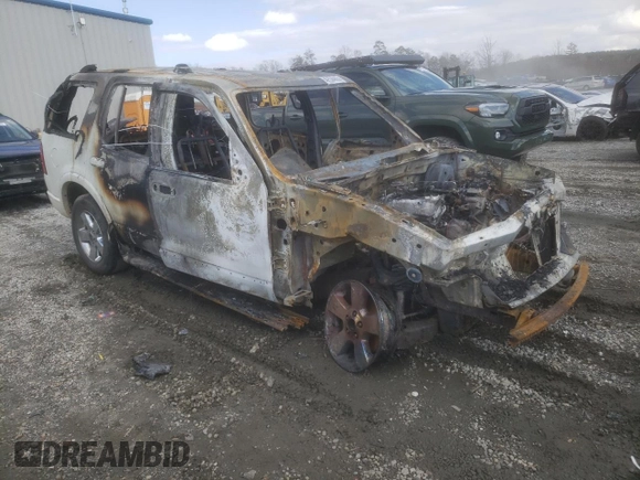 2003 Ford Explorer z VIN 1FMZU65K93ZA11826, wystawiony jako Copart lot #47536885 z przebiegiem Nie podano mil oraz Szkoda całkowita • Salvage title. Historia ofert i sprzedaży dostępna na DreamBid. Obrazek 4.