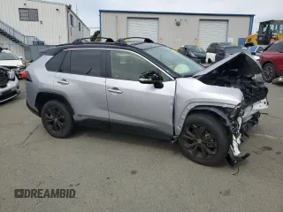 2024 Toyota RAV4 Hybrid XSE with VIN JTME6RFV1RD563804, listed as a Copart auction lot 48415275 with 4,079 mi miles and Salvage Title. Bid and sale history available at DreamBid. Image 4.