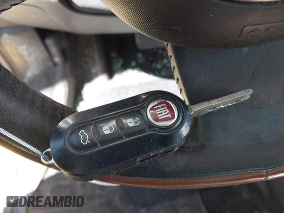 2014 FIAT 500L Trekking с VIN ZFBCFADH7EZ021466, выставлен на аукционе IAAI как лот 42147275 с пробегом 132 380 миль миль и . История ставок и продаж доступна на DreamBid. Изображение 11.