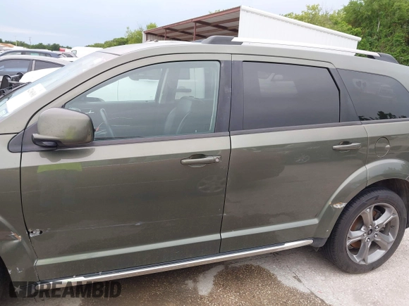 2017 Dodge Journey Crossroad Plus with VIN 3C4PDDGG5HT541976, listed as a IAAI auction lot 42180301 with 180,839 mi miles and . Bid and sale history available at DreamBid. Image 14.