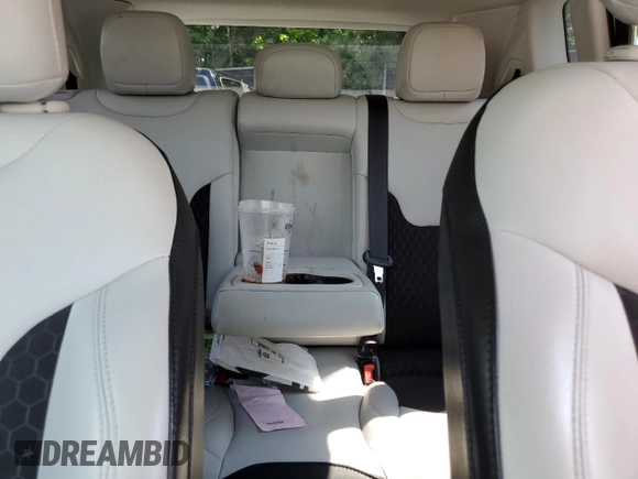 2018 Jeep Compass Latitude z VIN 3C4NJDBB8JT234996, wystawiony jako Copart lot #58418545 z przebiegiem 57 327 mil mil oraz Szkoda całkowita • Salvage title. Historia ofert i sprzedaży dostępna na DreamBid. Obrazek 10.