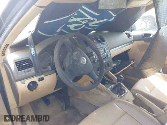 2006 Volkswagen Jetta 1.9L TDI z VIN 3VWST71K66M834544, wystawiony jako IAAI lot #42557527 z przebiegiem Nie podano mil oraz . Historia ofert i sprzedaży dostępna na DreamBid. Obrazek 5.