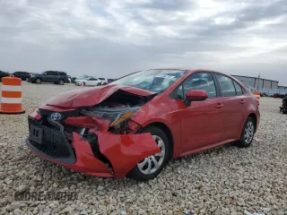 2021 Toyota Corolla LE with VIN 5YFEPMAE4MP239243, listed as a Copart auction lot 47394755 with 70,454 mi miles and Salvage Title. Bid and sale history available at carsss.com. Image 1.