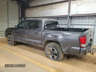 2016 Toyota Tacoma SR with VIN 5TFCZ5AN8GX021674, listed as a Copart auction lot 43550885 with 138,719 mi miles and Salvage Title. Bid and sale history available at carsss.com. Image 2.