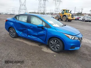 2021 Nissan Versa SV with VIN 3N1CN8EV3ML814852, listed as a IAAI auction lot 42015934 with 62,315 mi miles. Bid and sale history available at carsss.com. Image 1.