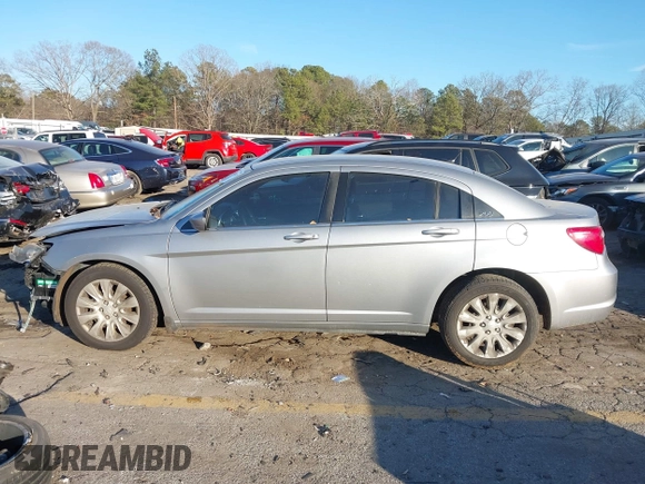 2013 Chrysler 200 LX with VIN 1C3CCBAG0DN739457, listed as a IAAI auction lot 41326667 with 82,537 mi miles. Bid and sale history available at carsss.com. Image 14.