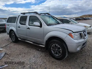 2019 Nissan Frontier SV z VIN 1N6DD0EV7KN791303, wystawiony jako Copart lot #56404525 z przebiegiem 42 891 mil mil oraz Szkoda całkowita • Salvage title. Historia ofert i sprzedaży dostępna na DreamBid. Obrazek 4.