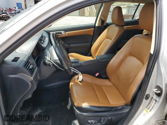 2015 Lexus CT 200h with VIN JTHKD5BH1F2226475, listed as a Copart auction lot 67044935 with Not provided miles and Clean title. Bid and sale history available at DreamBid. Image 7.